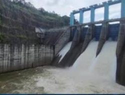 Kabar Baik, PLTA Koto Kampar Kembali Turunkan Bukaan Pintu Waduk