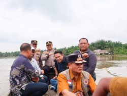 Untuk Menyukseskan Pemilu, Pj Sekda Kampar Tinjau TPS yang Terdampak Banjir
