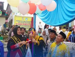 Hambali Resmikan TK 01 Negeri Desa Salo