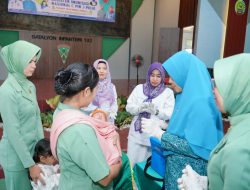 Gelar Kegiatan Gabungan Pekan Imunisasi Nasional Polio Bersama PKK Kampar dan Persit Amarilis Yonif 132