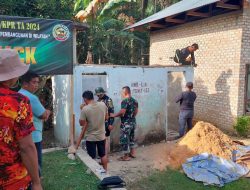 TMMD Kodim 0313/KPR Rehab MCK di Mushola Al-Mujahadah Tanjung Belit Selatan