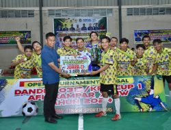 Junjung Sportifitas, Bersama Pj Sekda Kampar Futsal Dandim Cup I Resmi Ditutup