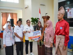 Ini Pesan Asisten III Setda Ir. Azwan, M, Si Kepada Duta Baca Pelajar Kampar yangTerpilih