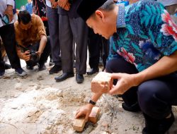 Pj Bupati Kampar Hadiri Tabligh Akbar Sekaligus Peletakan Batu Pertama Pembangunan Asrama Ponpes Muhammadiyah Kampa Boarding School
