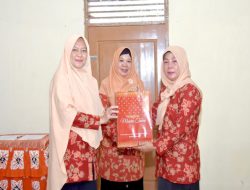 Ricana Hambali Saksikan Serah Terima Jabatan Plt. Ketua Dharma Wanita Kabupaten Kampar