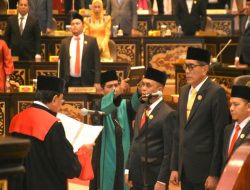 Wakili Pj Bupati Kampar, Raidel Fitri Ikuti Rapat Paripurna Dalam Rangka Pelantikan Ketua DPRD Riau