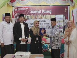 Goes to Pesantren, KPU Kampar Gelar Nobar dengan Santri Ponpes PPMTI Tanjung Berulak