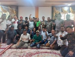 Mantan Bupati Kampar Burhanuddin Husin Dukung Paslon Yusri- Rinto