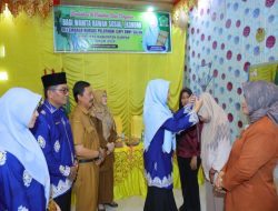 LK2S Kabupaten Kampar Ricana Djayanti Hambali Resmi Buka Pelatihan Tata Rias