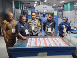 KPU Kampar Bersama Kapolres Tinjau Langsung Proses Pencetakan Surat Suara Pemilihan Bupati Kampar 2024