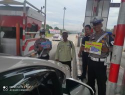 Tekan Fatalitas di Jl. Tol, Begini Cara Unik SAT PJR Ajak Pengendara Tertib Berlalu Lintas & Anti Hoax