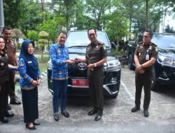 Pj Bupati Kampar Terima Pengembalian Aset Pemda Kampar dari Kejati Riau